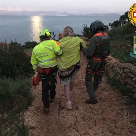 Una Turista Colta Da Malore Nella Riserva Dello Zingaro Soccorsa Con L