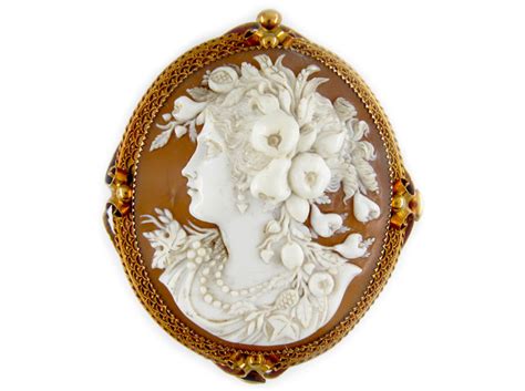 Victorian 18ct Gold Cameo Brooch The Antique Jewellery Company