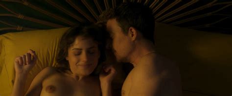 Nude video celebs Aura Garrido nude Alguien que cuide de mí