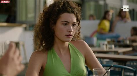 Naked Ilona Bachelier In I Lied