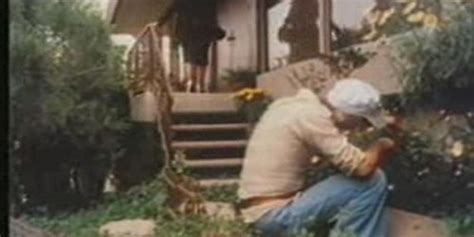 F Big Boobs RETRO BABE MASTURBATE Tnaflix