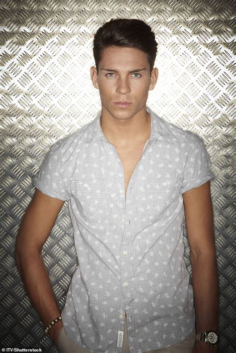 Love Island S Jessy Potts Looks Sensational In Floral Bikini Bikini And Declares She Is At Her