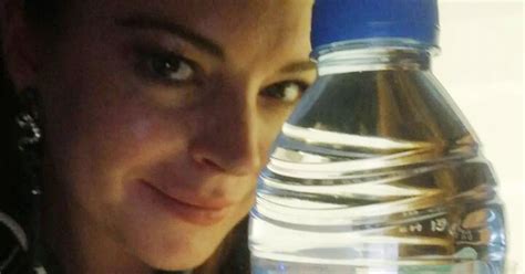 Lindsay Lohan Proves She S Definitely Moved On From Hardcore Partying Days With Sassy Message