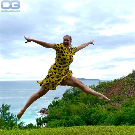 Ruth Moschner Nude Pictures Onlyfans Leaks Playboy Photos Sex Scene Uncensored