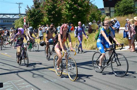 Fremont Solstice Parade Seattle Summer With A Naked Bike Ride