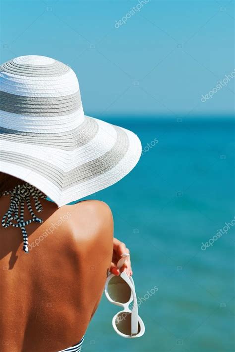 Sexy Back Of A Beautiful Woman In Bikini Creative Hat And Sungl Stock Photo Oleg P 117916218