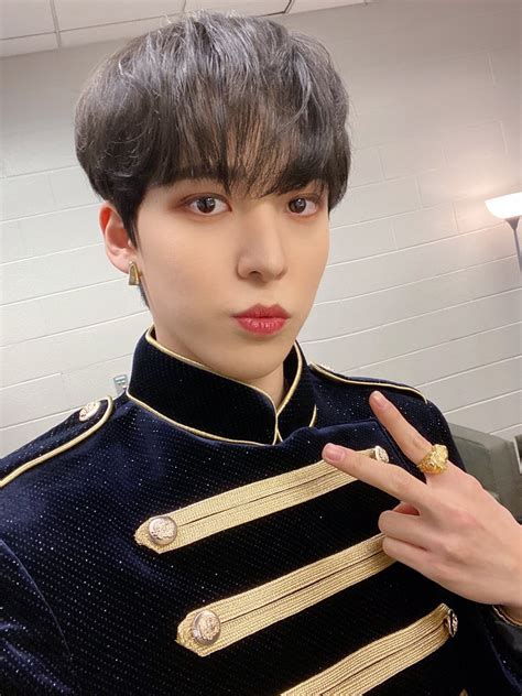 Yunho Ateez Photo 44267184 Fanpop