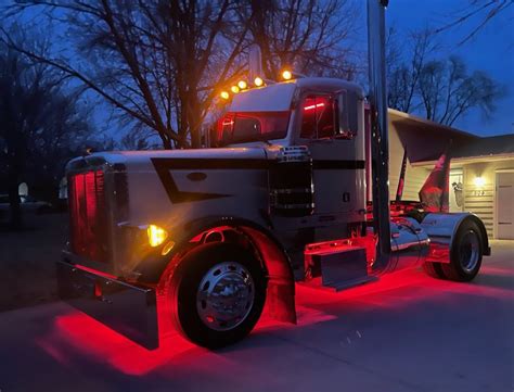 Lighting Up The Night Peterbilt Of Sioux Falls