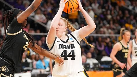 Iowa Womens Basketball Tickets For Elite 8 See The Prices