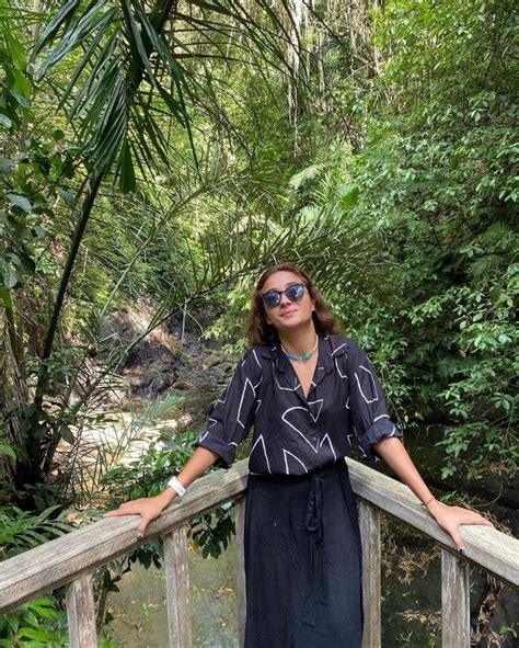 Photos Of Naomi Zaskia Relaxing In Bali Showing Off Exotic Skin In A Bikini