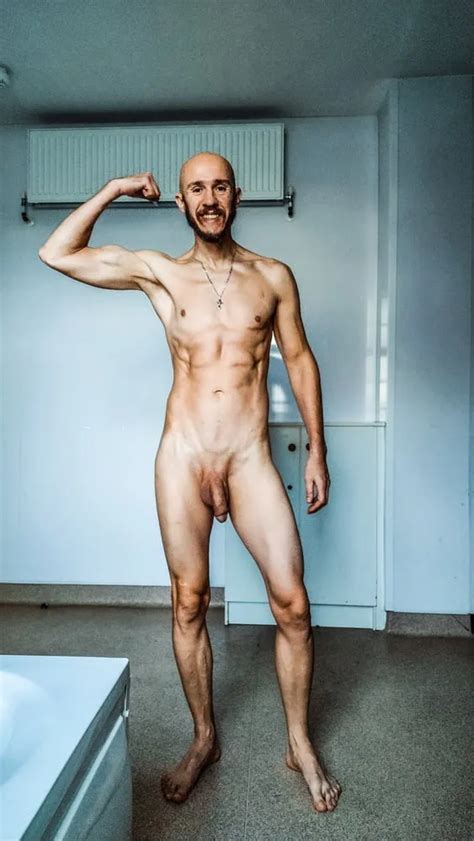 Stripping Man Nude Pics XHamster
