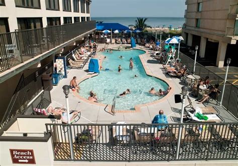 Top 3 Indoor Pools