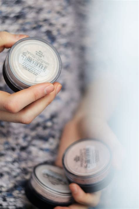 Idealne R E Dla Bladej Cery Annabelle Minerals R E Mineralne Rose Romantic Nude Ewa