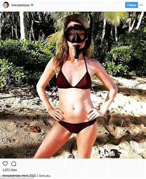 Hot Sexy Natalie Zea Bikini Pics