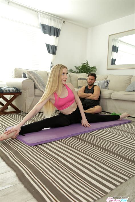 Emma Starletto Cum Crazy Step Sister 034 Porn Pic