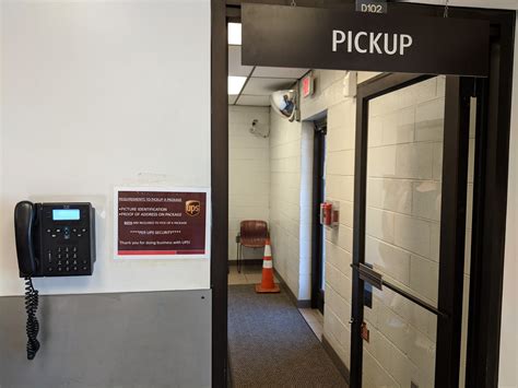 Services and Hours at The UPS Store on Roswell Road, Atlanta 11