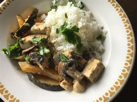 thai green curry vegetarian underground