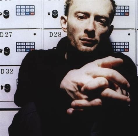 Thom Yorke Radiohead Ok Computer Yoek Thomas The Train Bandom