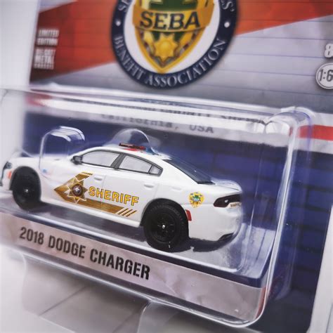 GREENLIGHT 1 64 HOT PURSUIT 2018 Dodge Charger SHERIF San Bernardino County Police Department