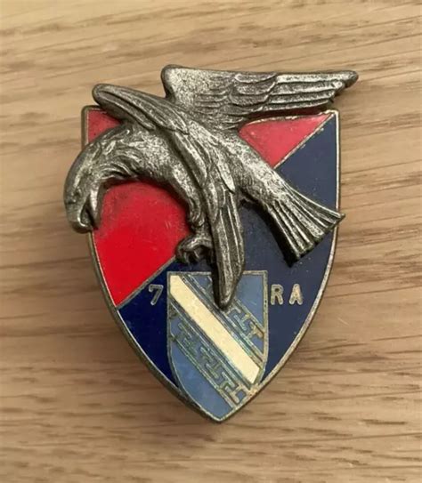 INSIGNE DU 7E Régiment d Artillerie G1555 DRAGO PARIS EUR 5 00