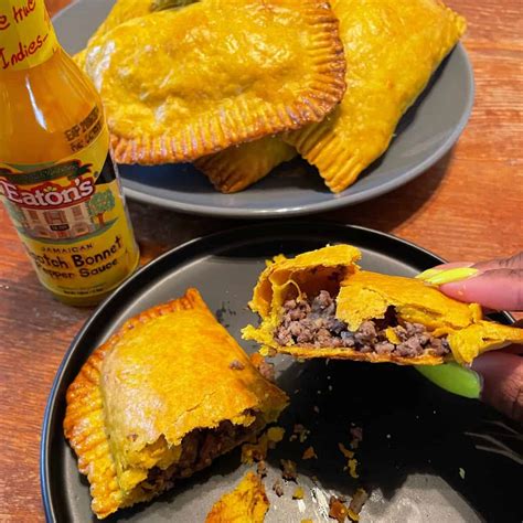 Spicy Jamaican Beef Patties - Itaira Eats