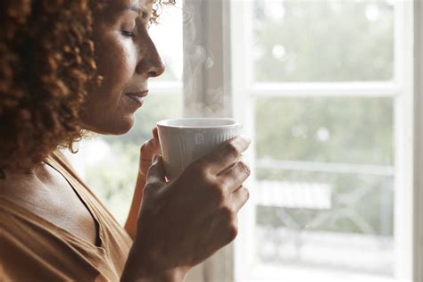 Does Drinking Hot Drinks Cool You Down In Hot Weather The Theory About Having Tea In A Heatwave