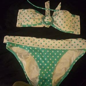 Victoria S Secret Swim Victorias Secret Bikini Set Size Medium Poshmark