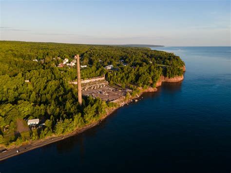 10 Hidden Towns In Michigan's Keweenaw Peninsula | TouristSecrets
