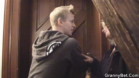 Geiler Typ H Mmert Hei E Reife Blonde Xhamster