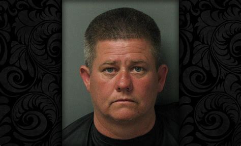 Cynthia Renee Brooks S C Woman Sentenced To Years In Prison For Failing To Register As Sex