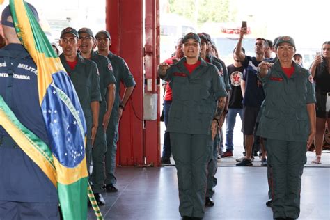 Cbmsc Em Balne Rio Cambori Realiza Solenidade Para Entrega De Caminh O