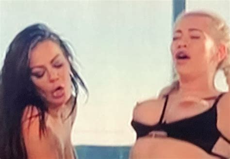 SOLVED Brunnette And Blonde MILF S Freeones Forum The Free