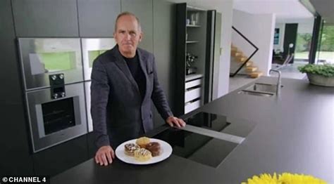 Grand Designers Viewers Spot Naked Man Behind Kevin McCloud I Know