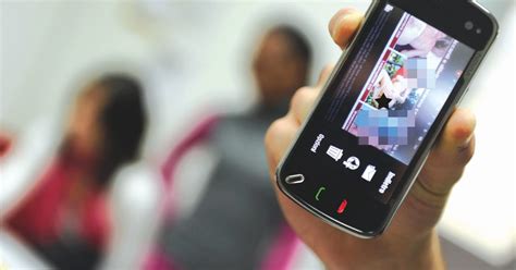 Stupro Di Gruppo E Revenge Porn Indagati A Genova Due Pallanuotisti Di E Anni Il Fatto