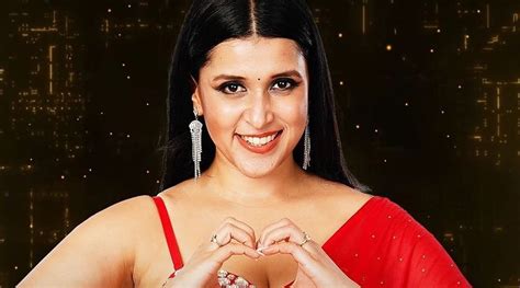 Bigg Boss 17 Contestant Mannara Chopra Answers If Cousin Priyanka