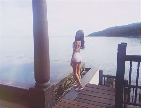 Naked Angela Phuong Trinh In The Viet Nam Personal Show