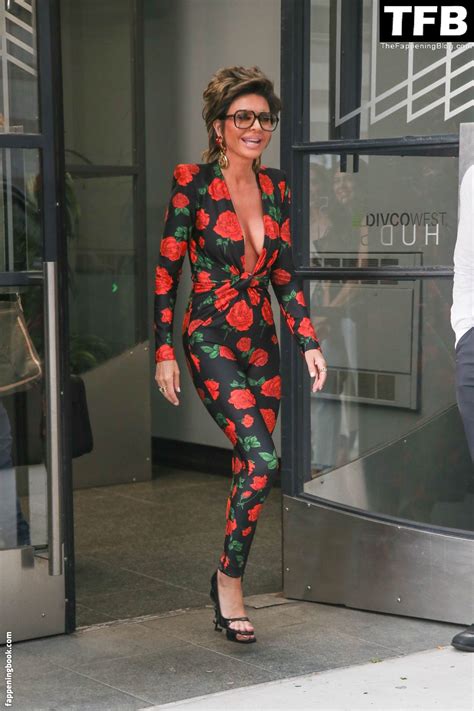 Lisa Rinna Nude OnlyFans Leaks Fappening FappeningBook