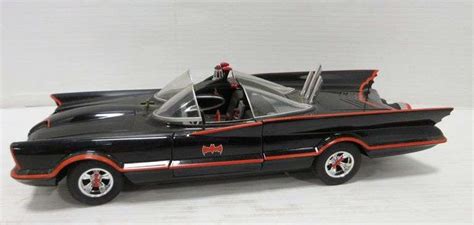 Vintage Hot Wheels Batmobile TV Series Scale Excellent Albrecht Auction Service