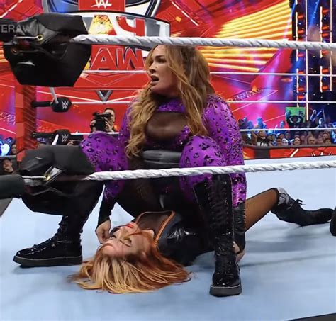 Nia Jax Zawalczy Z Rheą Ripley Na Royal Rumble 2024 Mywrestling