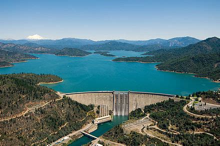 Shasta Dam - Wikipedia