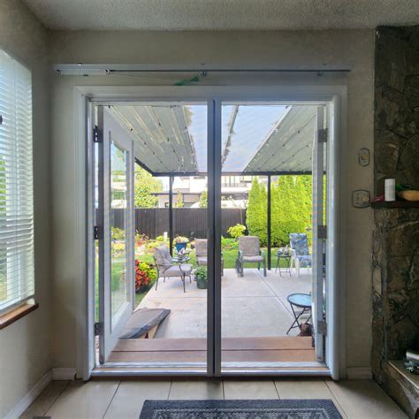 retractable screen doors sun window blinds  screens