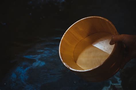 What Are The Etiquette And Bathing Manners For Japanese Hot Springs Essential Tips For Enjoying