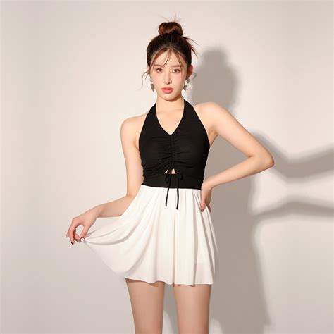 Bikini 1 Mảnh Liền Thân Váy Bơi Liền Mảnh Áo Tắm Biển Set Váy Đi Biển Sexy Pikini Kín Đáo Quảng