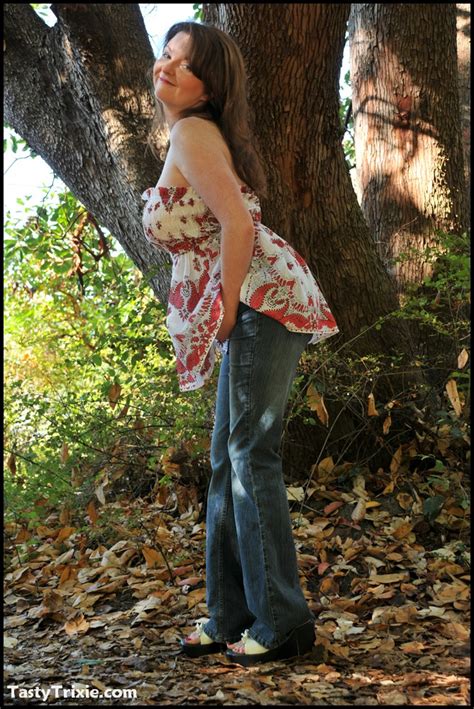 Middle Aged Amateur Tasty Trixie Strips Naked In The Shade Of An Old Tree CoedCherry