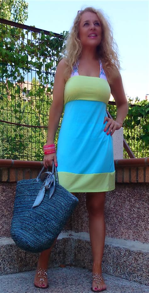 piñadelys BIKINI SWIMSUIT TSHIRT