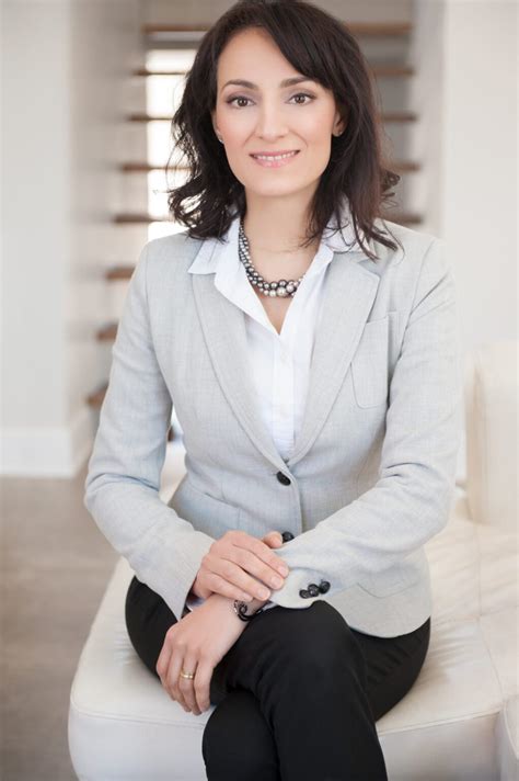 Anabela Nunes | Best Mortgage Broker in Montreal Area