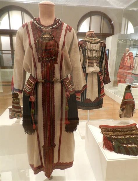 Праздничная одежда народов России: vita_colorata — LiveJournal