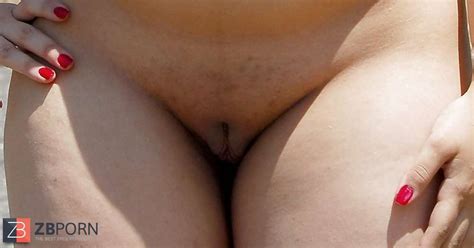 Chubby Teenager Natalie Nude Outside ZB Porn