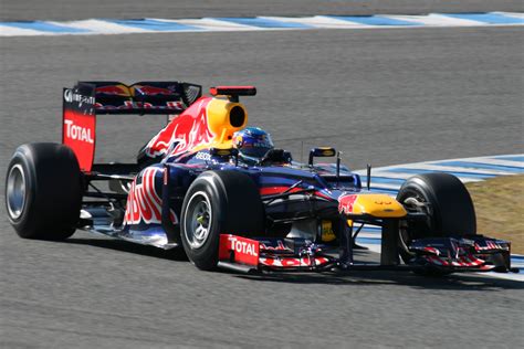 File:F1 2012 Jerez test - Red Bull 2.jpg - Wikimedia Commons
