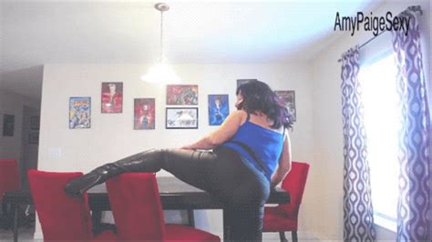 Nerd Humiliation MP4540 Curvy Mature MILF Amypaige Clips4sale